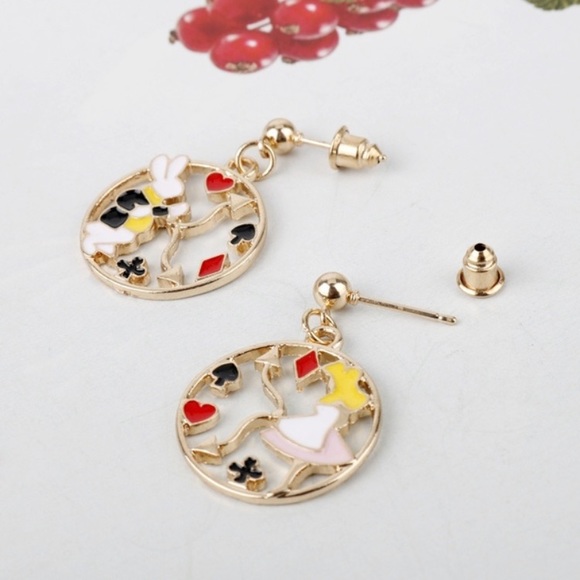 🌸2/$20 Alice in Wonderland Earrings - Picture 4 of 4